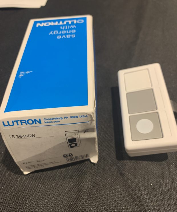 Lutron Car Visor Transmitter LR-3B-H-SW