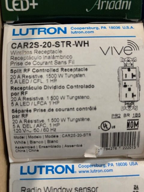 Lutron VIVE 20A Outlet CAR2S-20-STR-WH