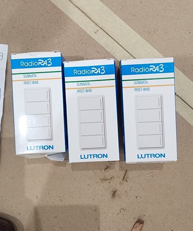 Lutron RadioRA 3 Sunnata RRST-W4B-RW New Condition Never Engraved