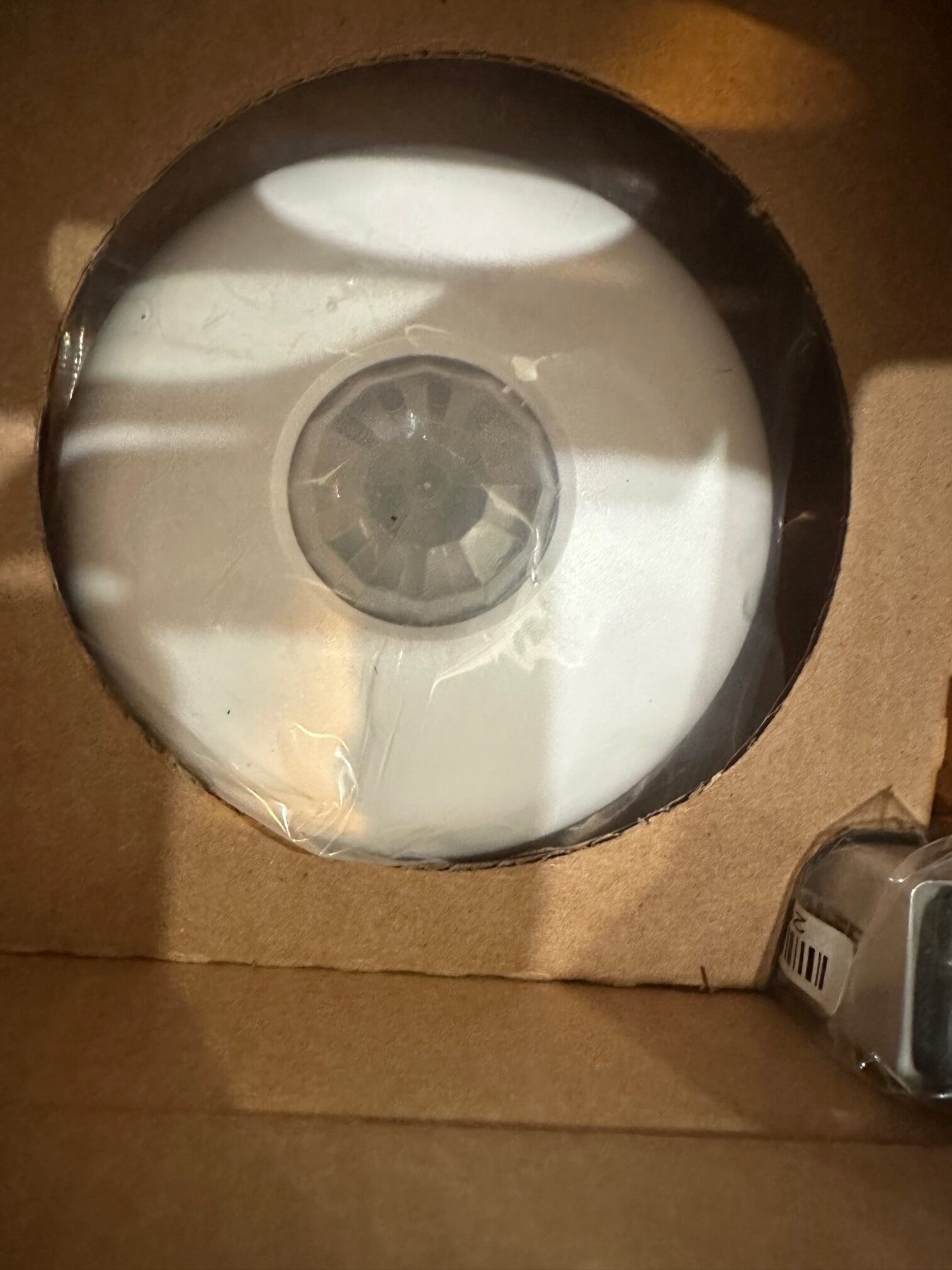 GLS-OIR-CSM-EX-BATT Wireless Passive Infrared Occupancy Sensor, infiNET EX®, Battery-Powered